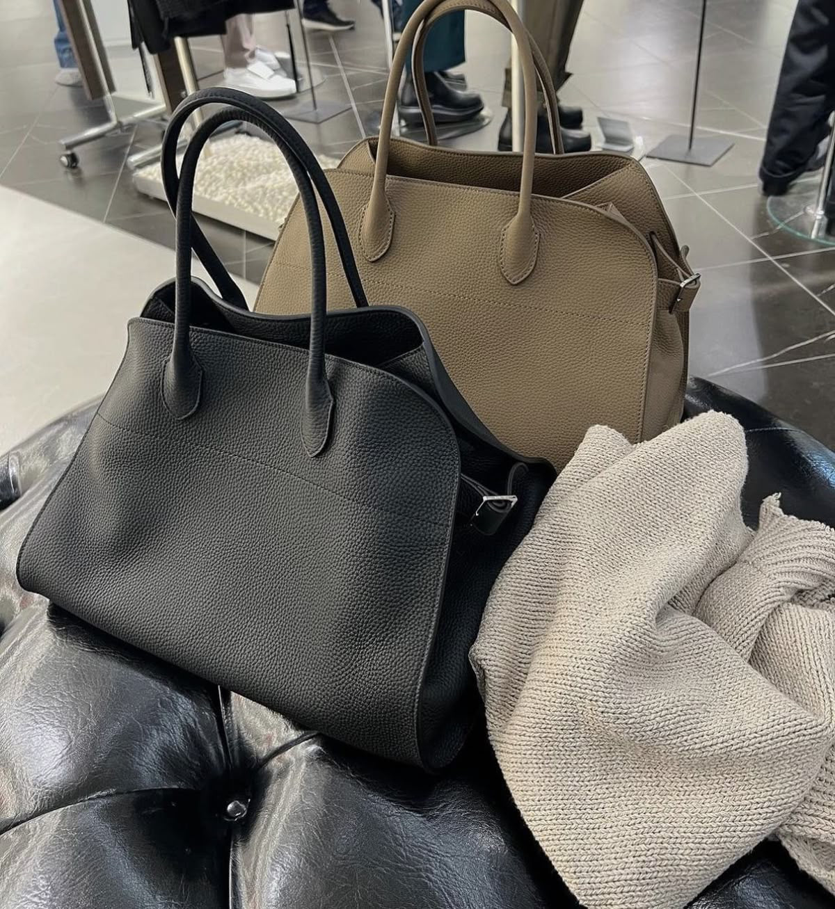 【予定販売】Gray beige Dahlia bag